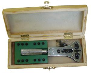 Watch Case Opener with 12 Bits